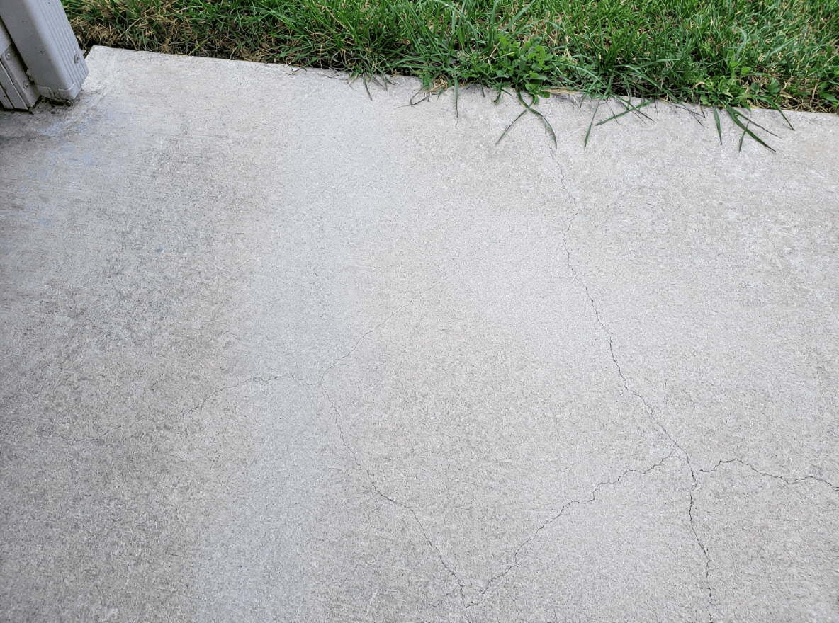 Rust & Stain Removal results by Brisk Pressure Washing in the Portland–Vancouver metro